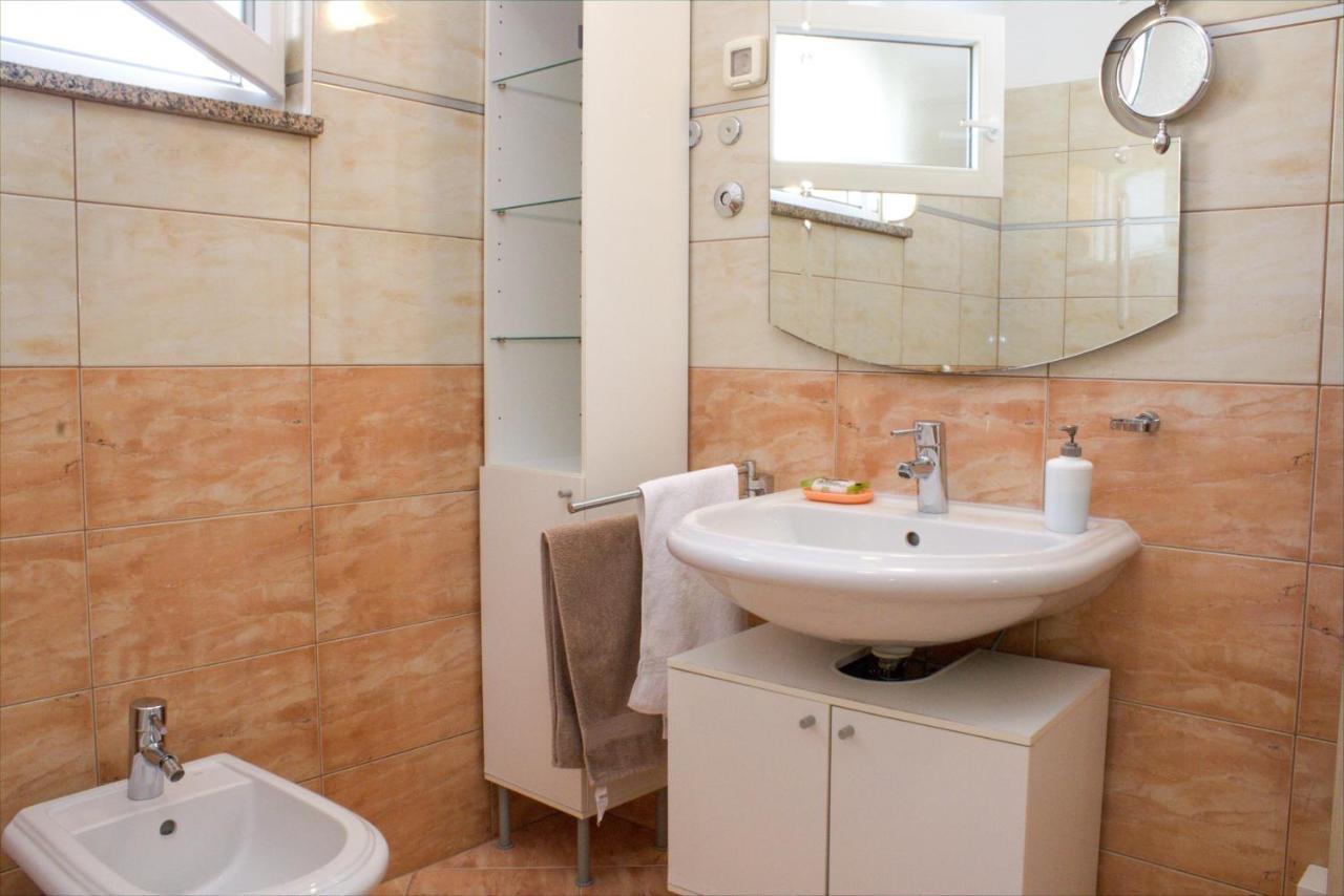 Apartma App Krase